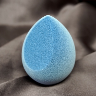 microfiber-makeup-sponge-velvet-revolt-juno-foundation-puff-deutschland-france-uk-europe-denmark-norge-suomi-3